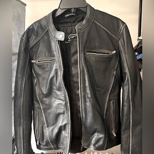 Women’s leather jacket small